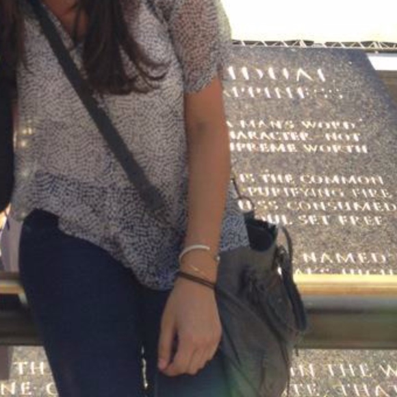 Balenciaga Classic Town Messenger Bag Fossil Grey - Picture 2 of 8